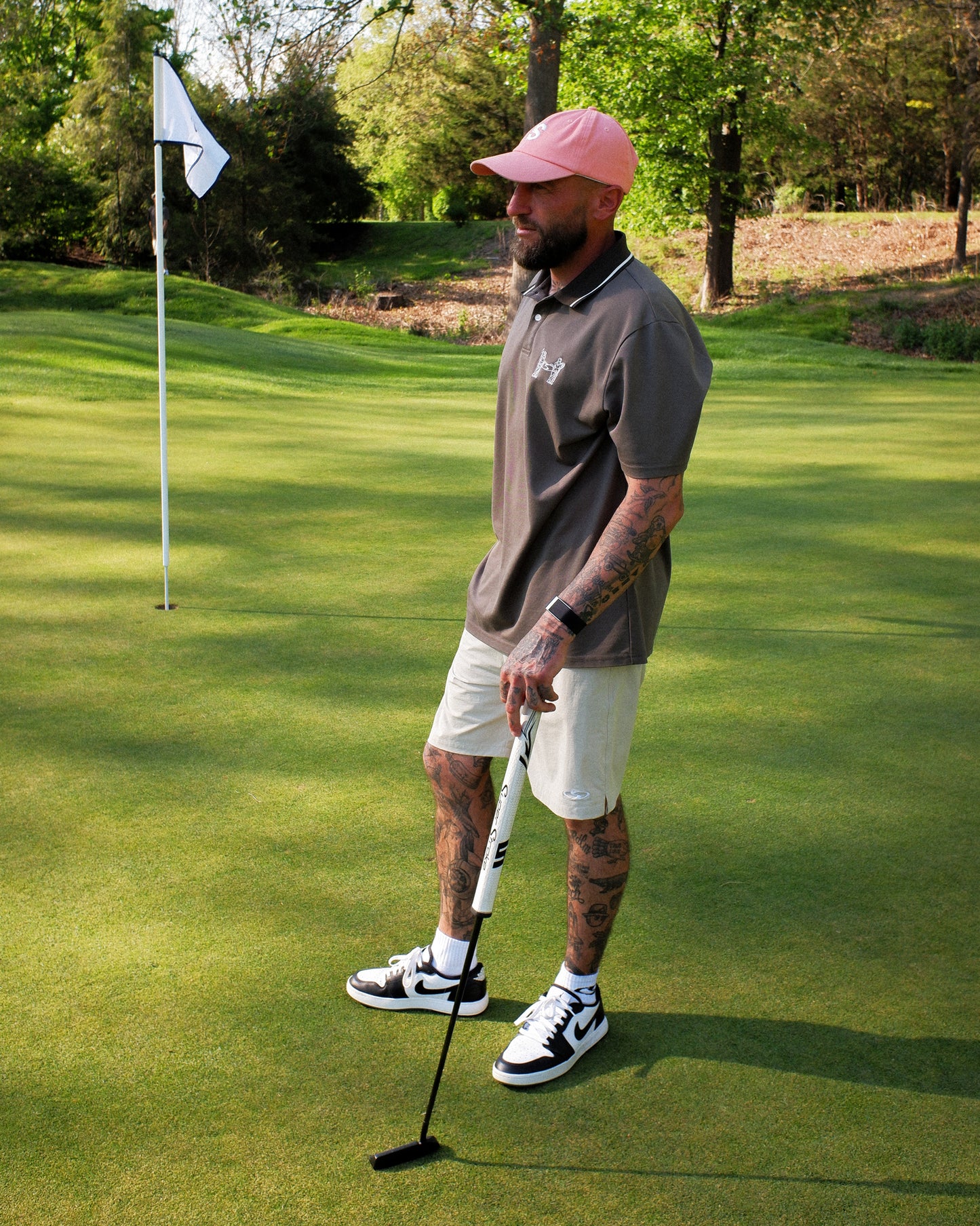 CADDIE SHORTS LIGHT KHAKI
